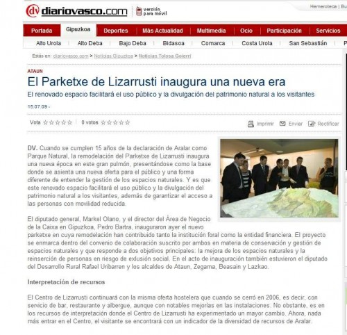 Recorte de periódico con noticia sobre el parketxe de lizarrusti 